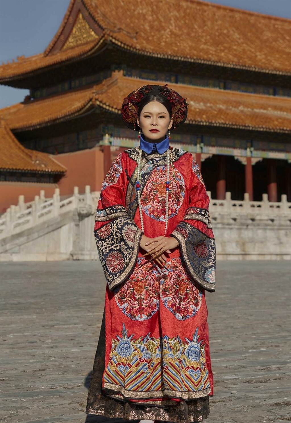 周蕙日前赴北京故宮參觀，特地驚心打扮。（華研國際提供）
