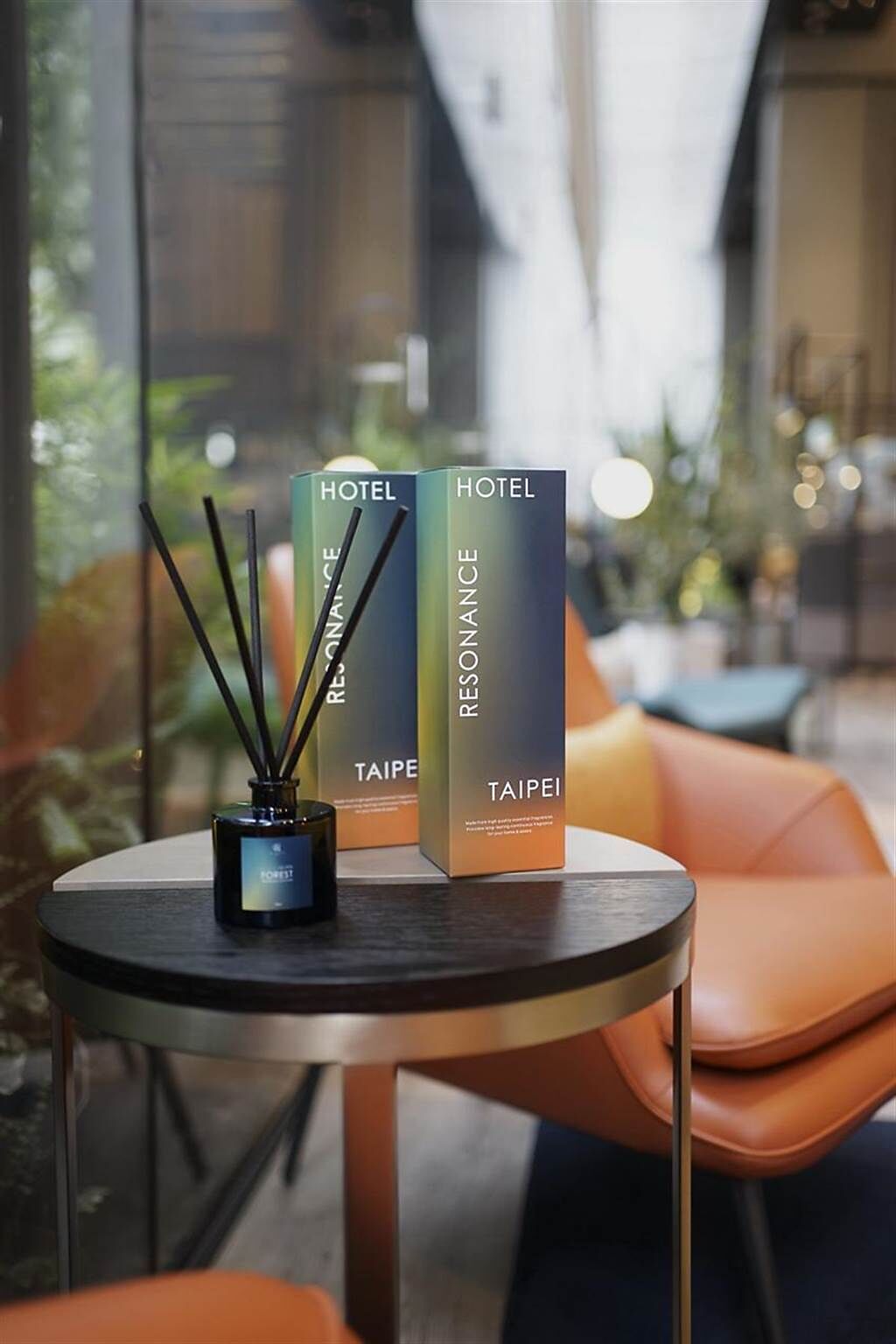 （台北時代寓所推出品牌香氛「Forest #56」，以嗅覺行銷讓客人留下對飯店的記憶。圖／台北時代寓所提供）
