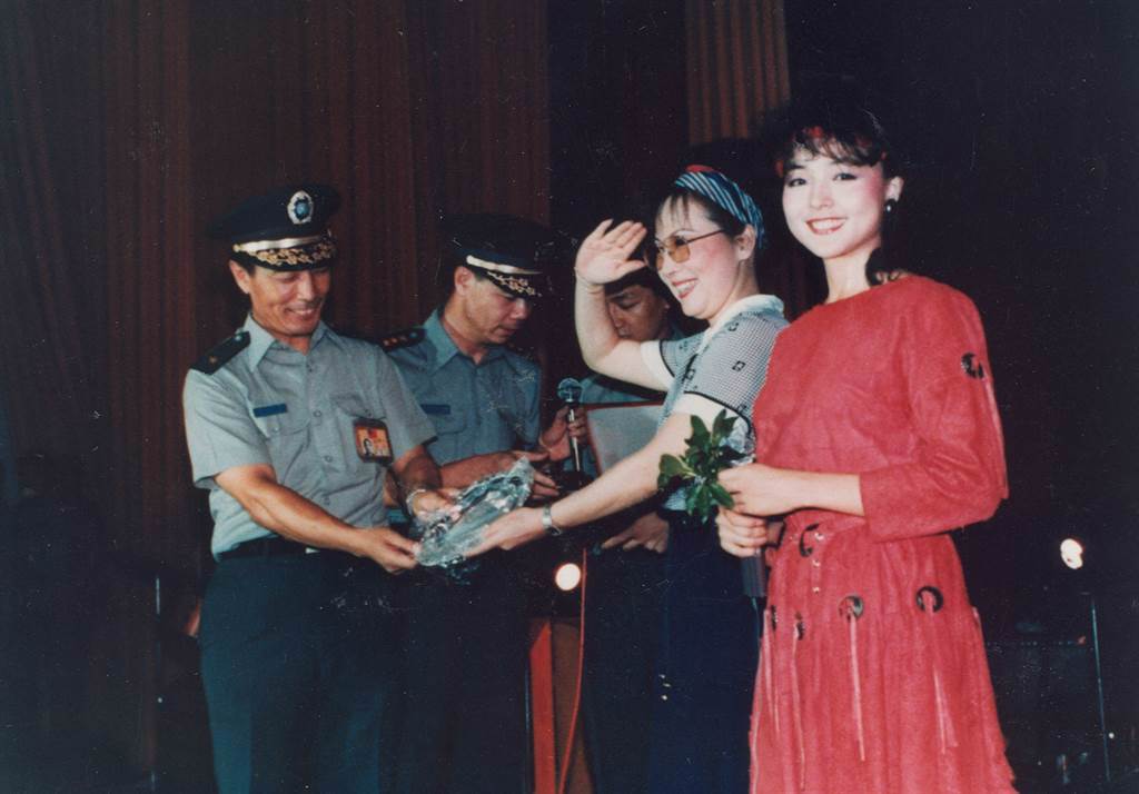 劉藍溪也曾是軍中情人，被邀請前往勞軍表演。（圖／中時資料照）
