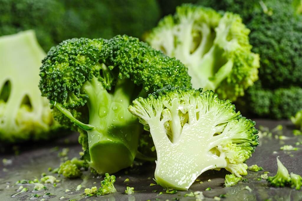 花椰菜怎麼洗才不會有菜蟲？內行人曝多1步驟保證乾凈。（示意圖／Shutterstock）