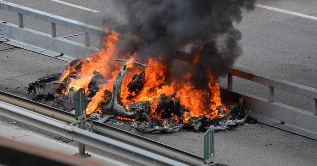 去年德國便發生電動車所引發的消防事故 (圖/達志影像 )

