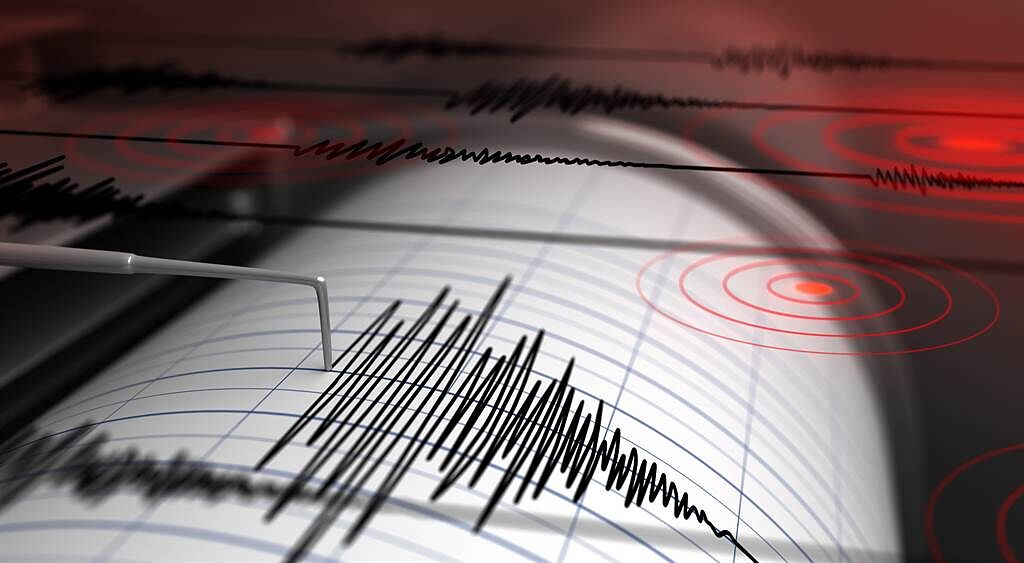 美國地質調查所（USGS）表示，紐西蘭北部克馬得群島（Kermadec Islands）地區今天發生規模6.4地震。(達志影像/Shutterstock)