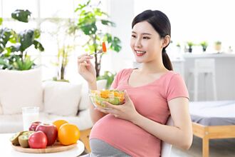 孕婦一人吃兩人補 產後瘦不回去 營養師曝最佳吃法