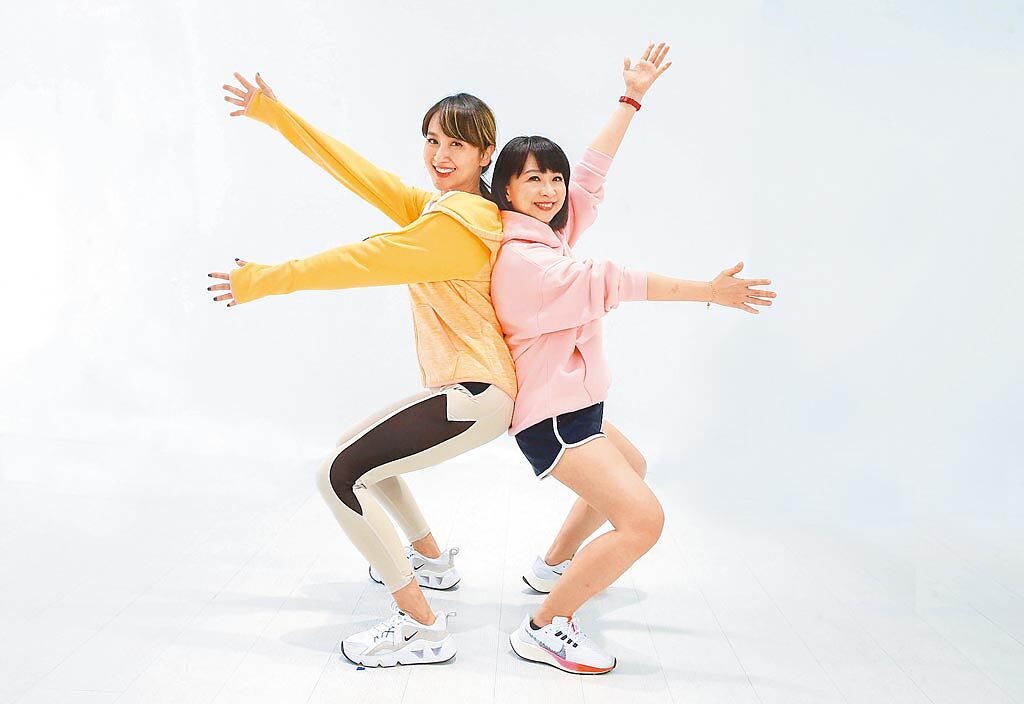 蔡逸帆（左）和劉怡里是好姊妹，平時都熱愛運動健身。（粘耿豪攝）
