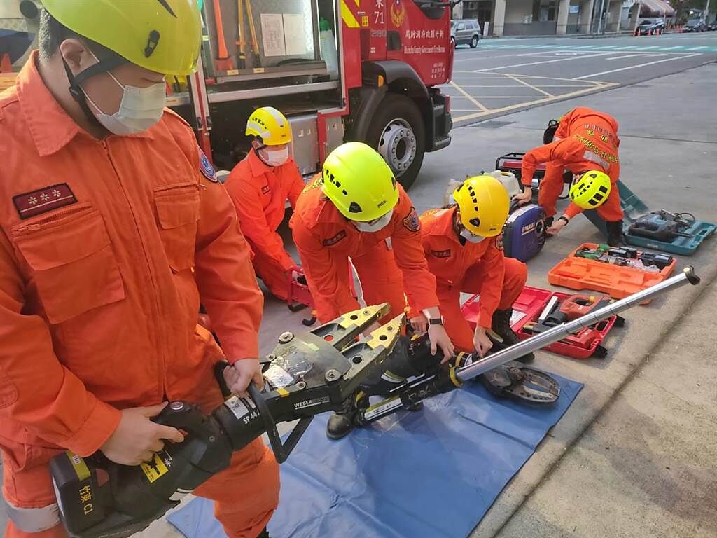 新竹縣消防局完成整備，一旦發生災害，可立即出勤救災。（翻攝照片）