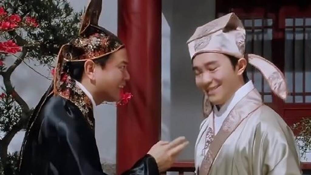 陳百祥在《唐伯虎點秋香》飾演江南「四大才子」之一，與生俱來的喜劇天分讓戲迷印象深刻。（微博）