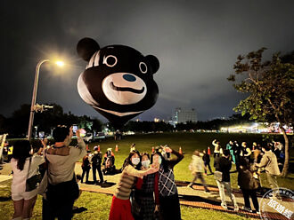 台北熊讚熱氣球藉台北燈節現身 喜歡熊讚或熱氣球的民眾別錯過！