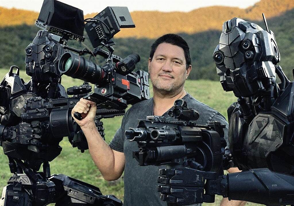 《獵殺戰場》是導演馬克托亞首次執導的長片。（峻龍國際提供）