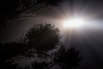 北京上空驚見「巨型神秘光圈」 民眾秒愣：UFO來了嗎