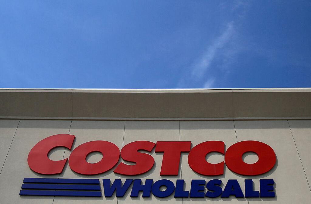 Costco汽油較市價便宜，財務長表示，可以藉此吸引民眾入店購物。（圖／路透社）