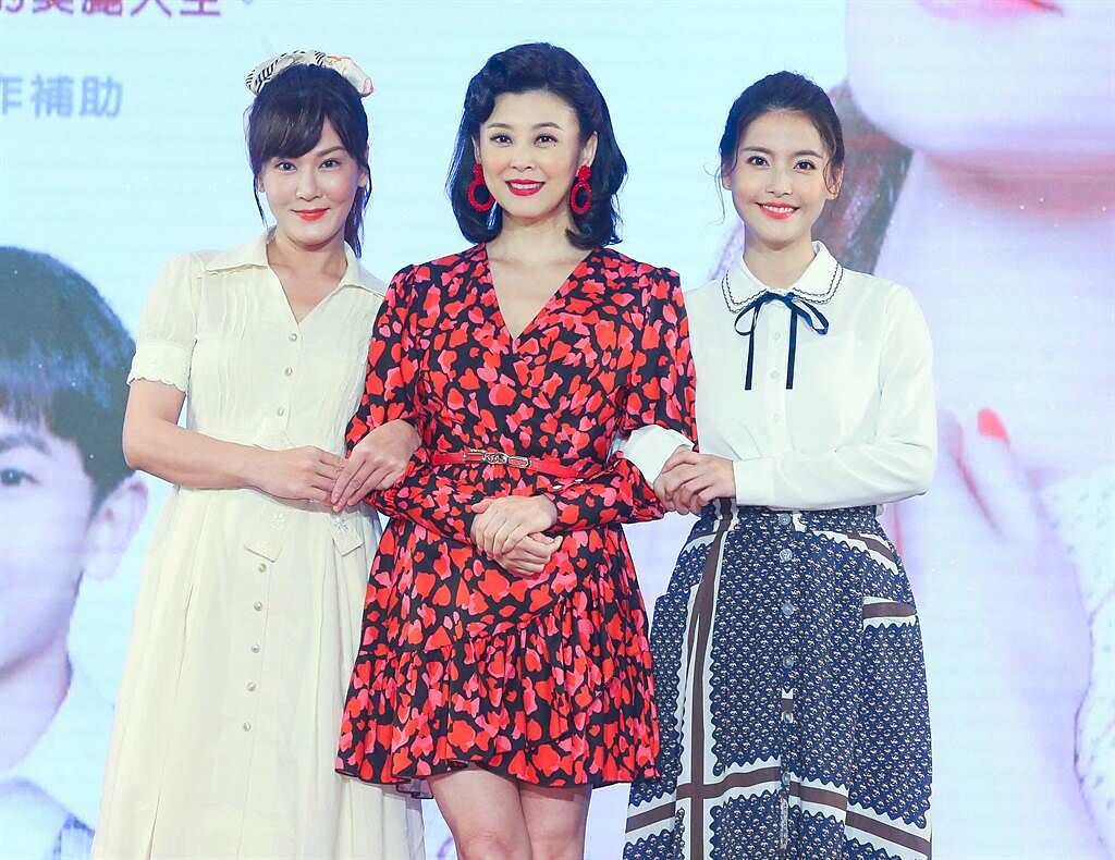 《美麗人生》3位女主角邱琦雯、方馨、王樂妍。（粘耿豪攝）