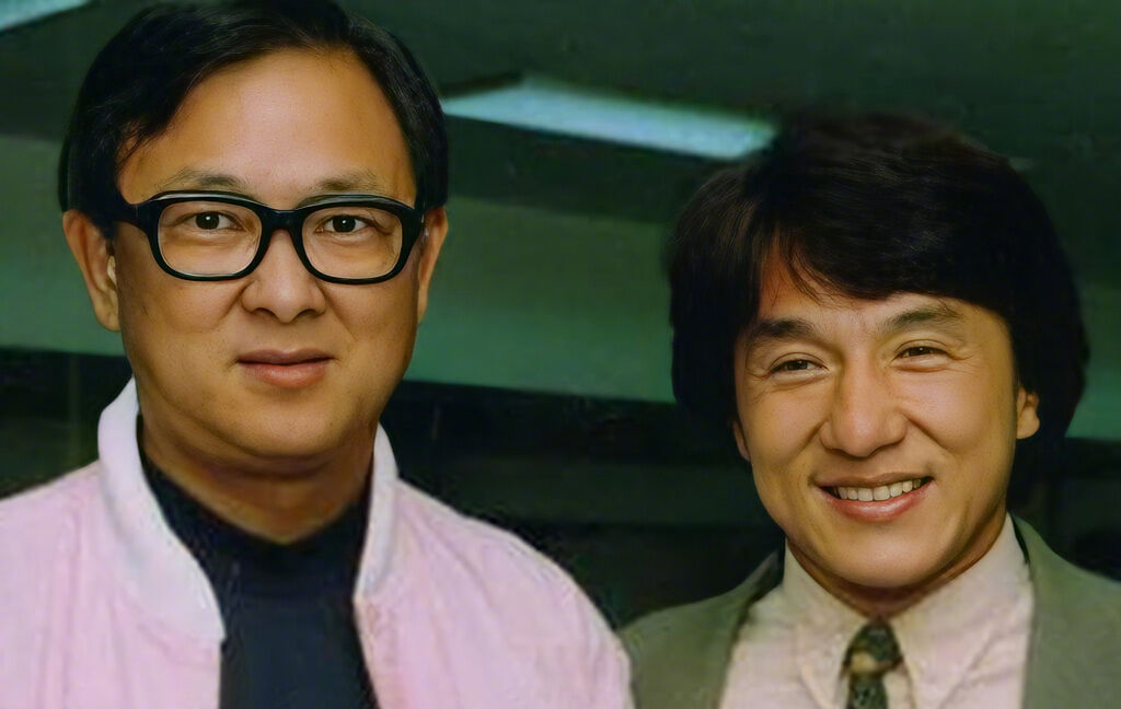 成龍與王羽1990年合拍電影《火燒島》結下友情。（圖／成龍微博）