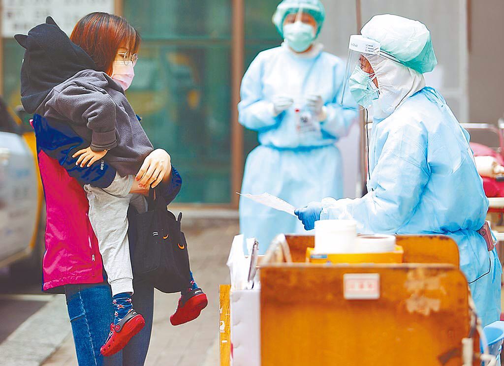 近日本土確診數攀升，若被隔離可請領防疫補助金每日1000元。（圖／本報系資料照）