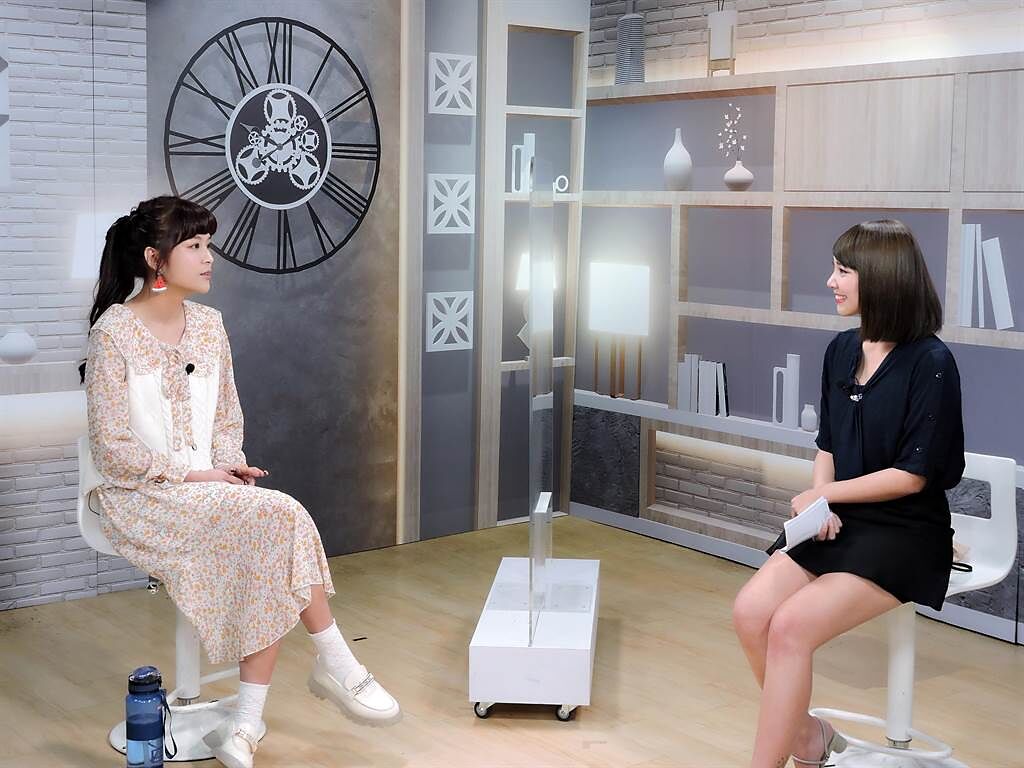 丟丟妹接受《東森娛樂》謝佑昀專訪。（東森提供）