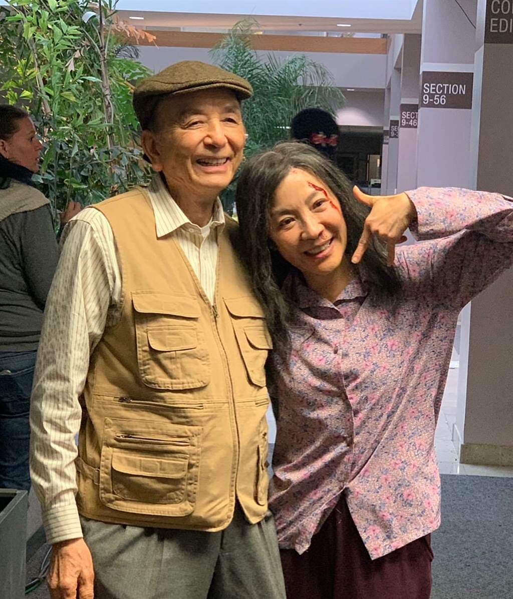 楊紫瓊跟吳漢章在《媽的多重宇宙》飾演父女。（摘自楊紫瓊FB）