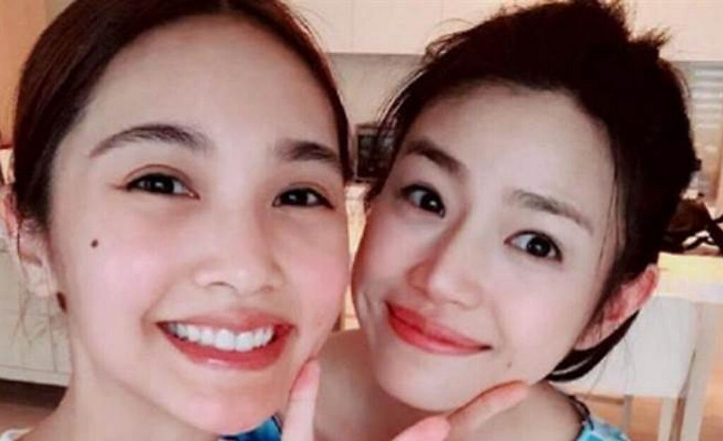 女星楊丞琳和陳妍希從2007年因合作偶像劇變成姊妹淘，兩人好感情維持10多年。(圖/ 摘自微博)