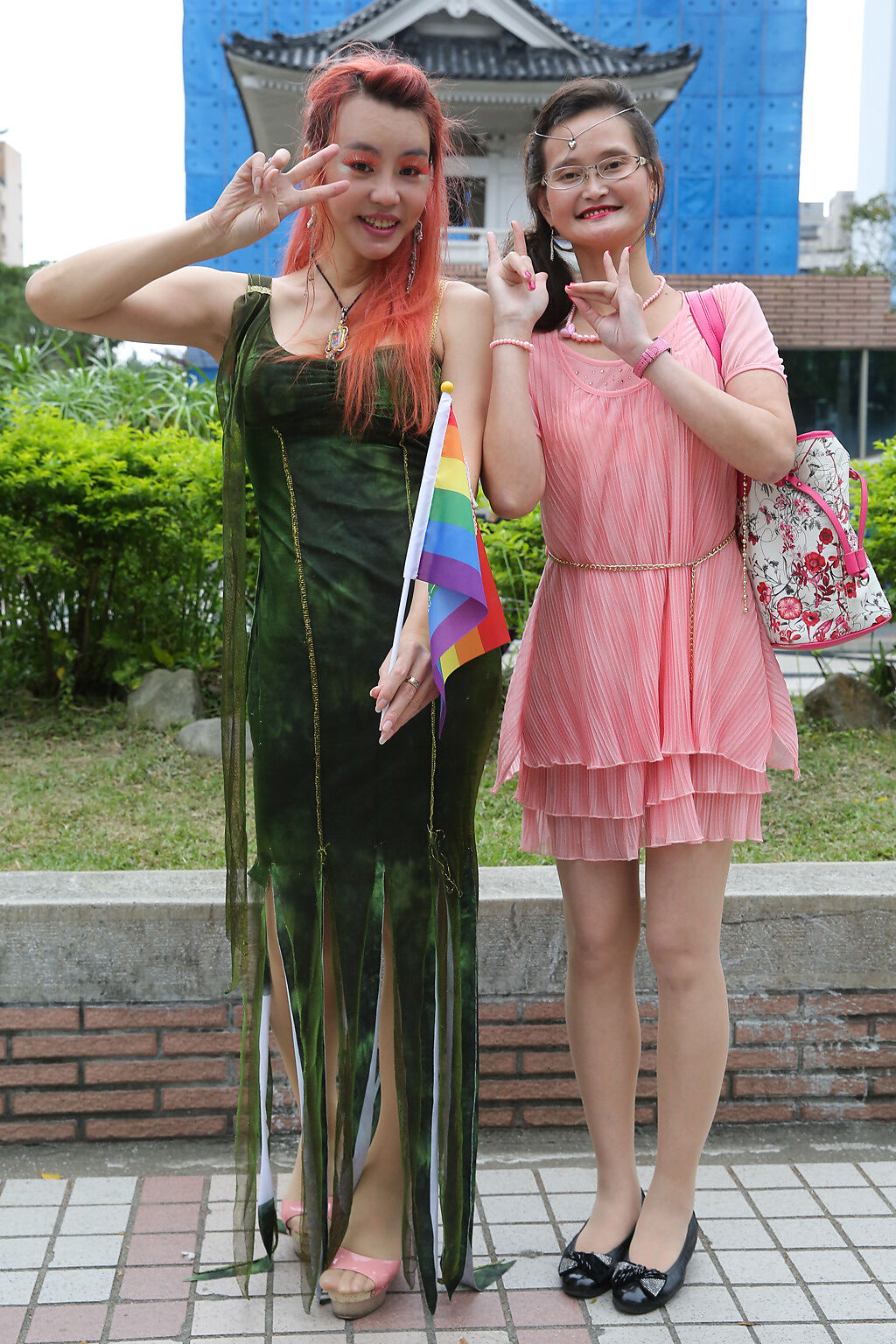 慧慈和法拉利姐(左)都是台灣女諧星。（圖／中時資料照）