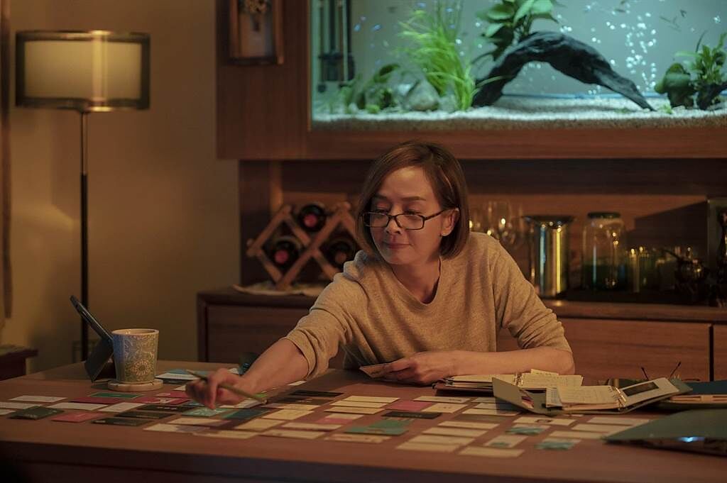 香港金像獎影后毛舜筠在新片《阿媽有咗第二個》飾演中年復出的音樂經紀人。（台北電影節提供）