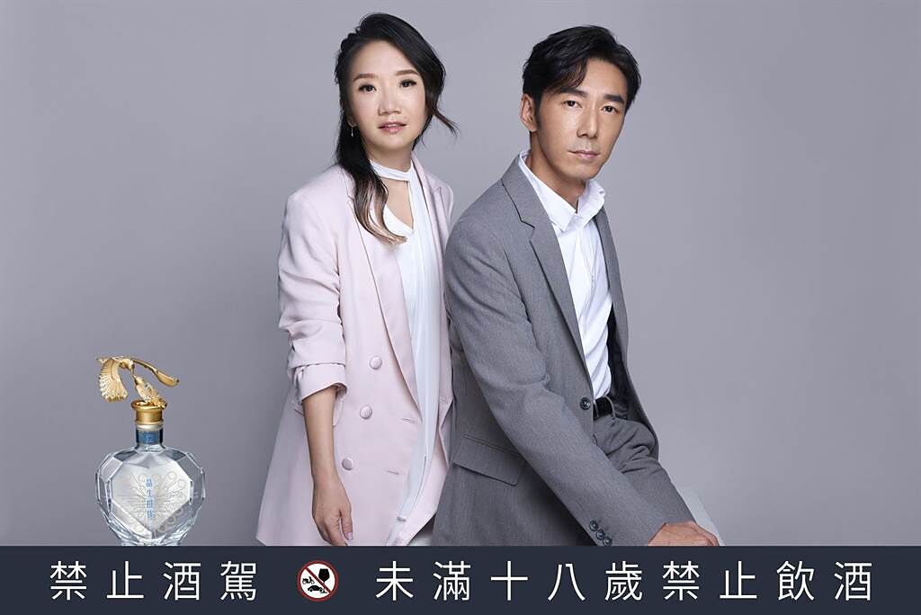 模範夫妻陶晶瑩、李李仁，在婚姻中互相扶持且共面對風雨能攜手相伴一生。（品牌提供）
