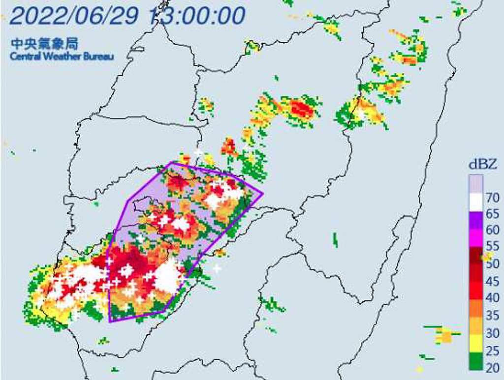 雷達回波顯示台南、南投縣、雲林縣、嘉義市、嘉義縣有大雷雨。(氣象局提供)