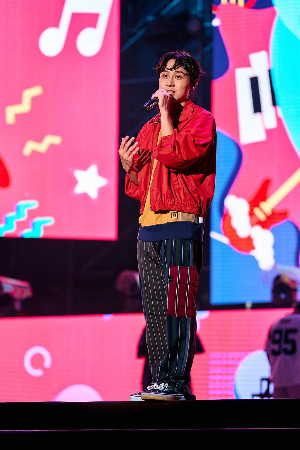 顏佑庭昨首登「2022花蓮夏戀嘉年華」，演唱多首個人單曲。（顏佑庭提供）