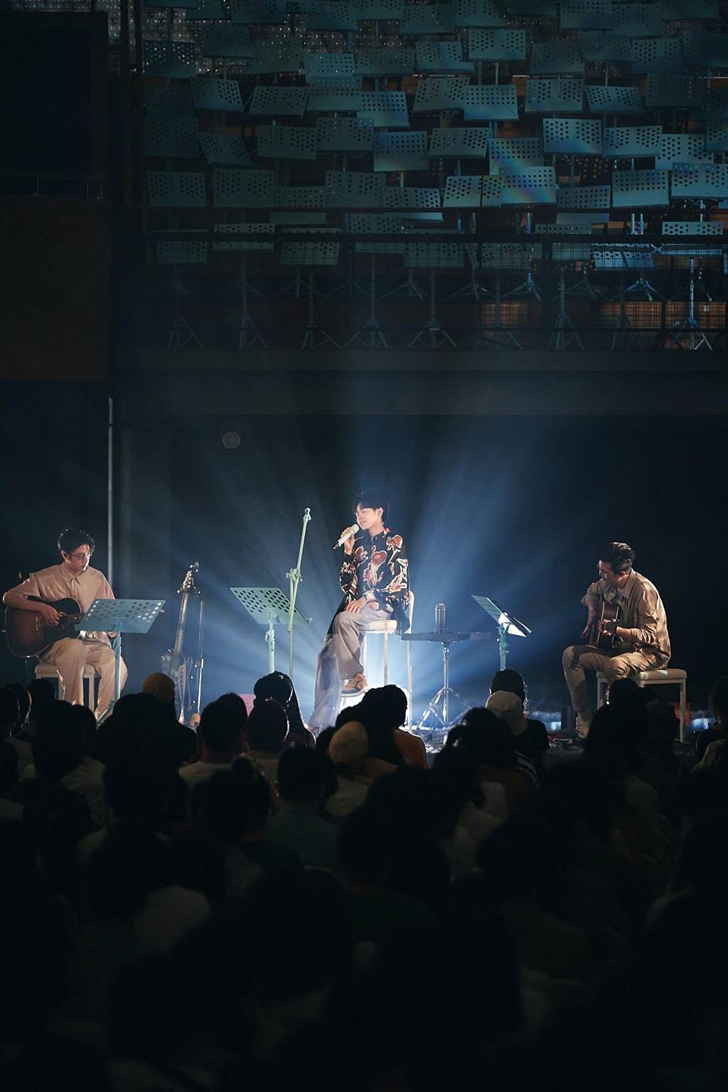 吳青峰《馬拉美的沙龍》台北花博演出完美落幕。（環球音樂提供）