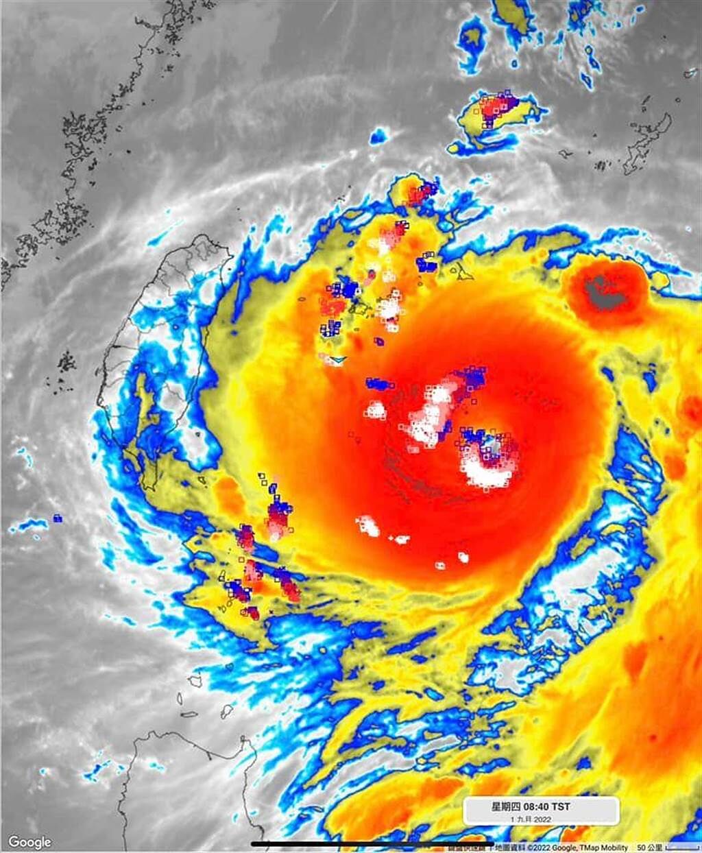 彭啟明表示，「軒嵐諾」是今年地球上到目前最強的氣旋系統，但預測上只會和台灣擦邊通過。（取自彭啟明臉書）