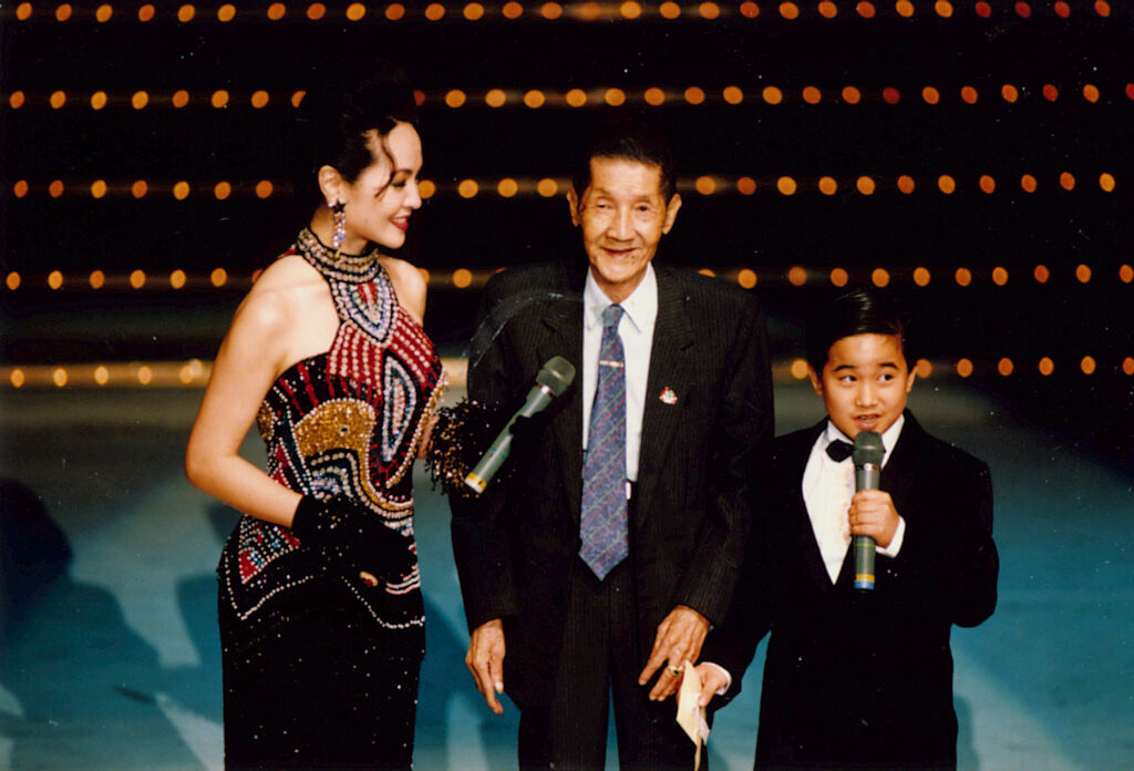 1991年12月06日(左起)崔苔菁、李天祿與夏振皓。第卅六屆亞太影展頒獎典禮。（圖／中時資料照）