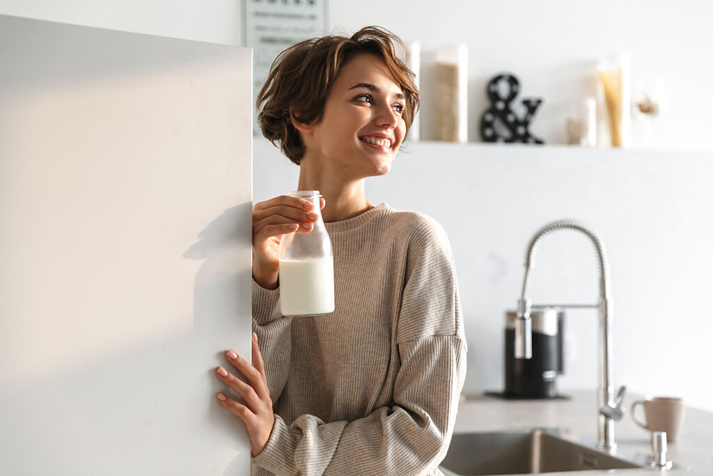 近年不少研究發現，全脂牛奶好處多。( 示意圖/ Shutterstock )