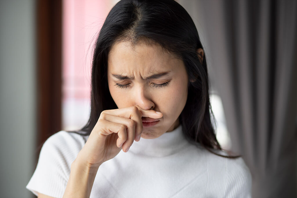 不少人遇到換季，就會出現打噴嚏及流鼻水等症狀，營養師分享6種能抗過敏的食物，可以有效增強抵抗力。(示意圖/達志影像)