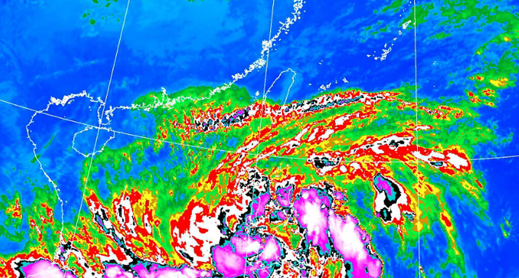 氣象局公布奈格颱風最新路徑，預估發布海警機率低，但其外圍環流的威力不可小覷。。（圖／擷取自氣象局官網）
