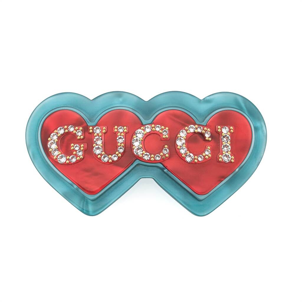 Gucci新年系列愛心GG帶鑽髮夾，2萬200元。（Gucci提供）