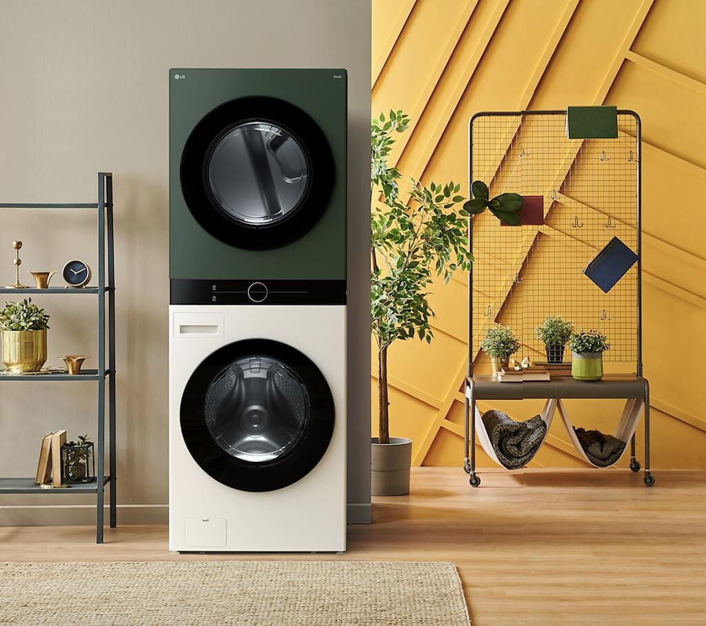 LG WashTower AI智控洗乾衣機Objet Collection，定價12萬9000元。（LG提供）