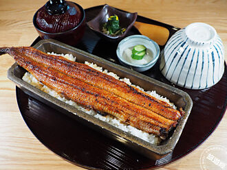日本「四代目菊川」名店登台！ 美食家教你這樣吃鰻魚飯