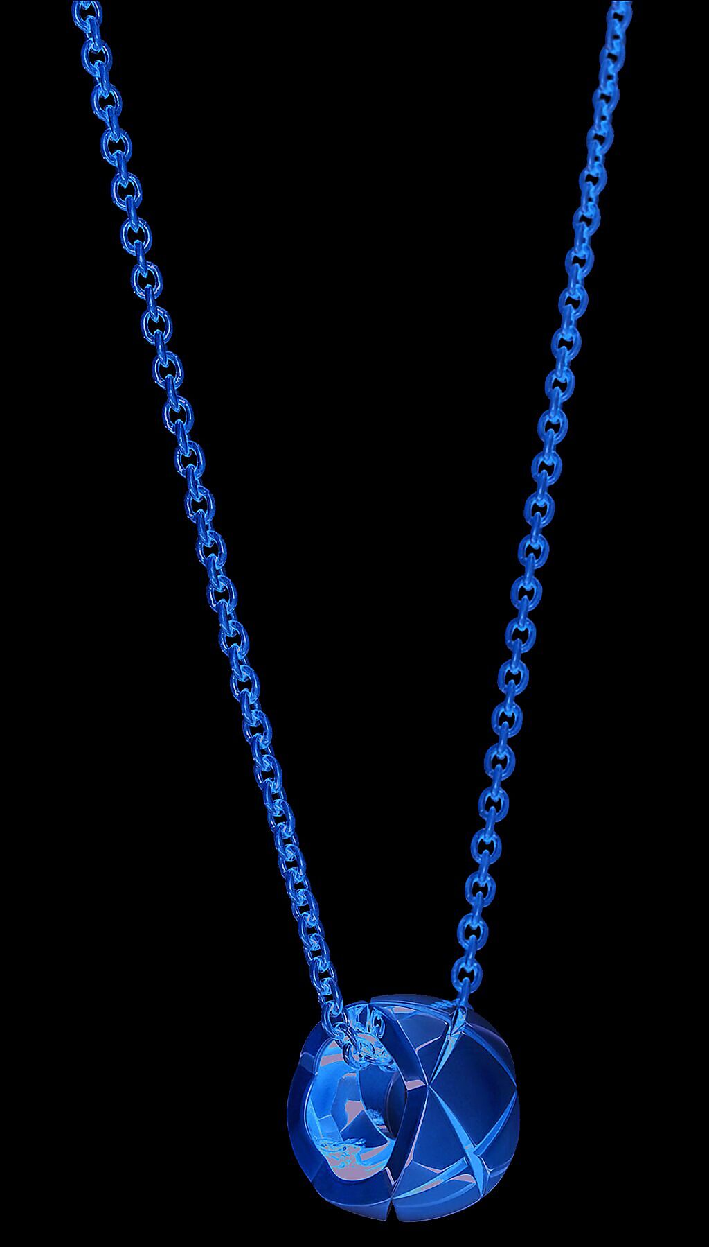 香奈兒COCO CRUSH項鍊，18K米色金菱格紋圖騰，8萬2000元。（CHANEL提供）