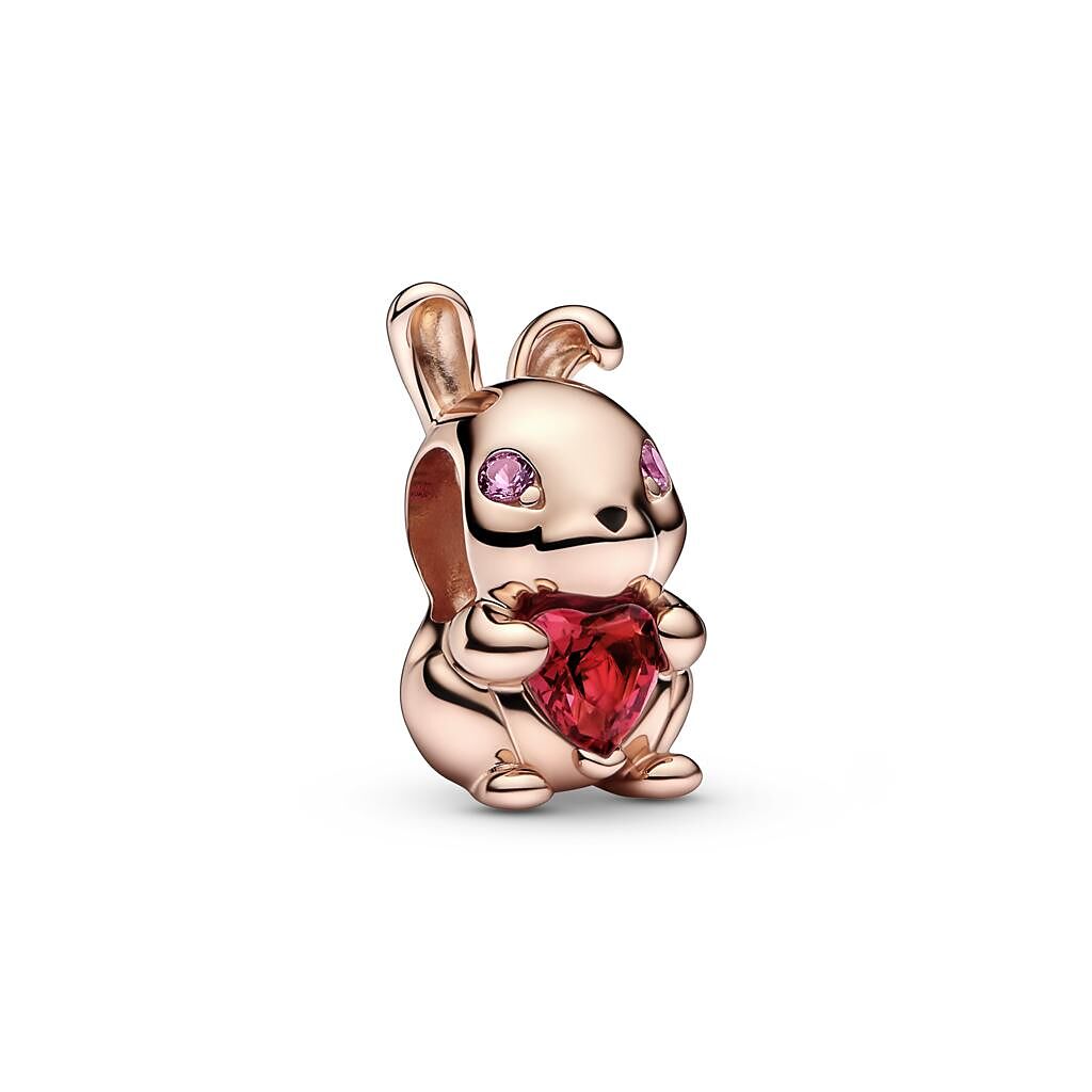Pandora Moments鍍玫瑰金兔年生肖串飾，2880元。（Pandora提供）