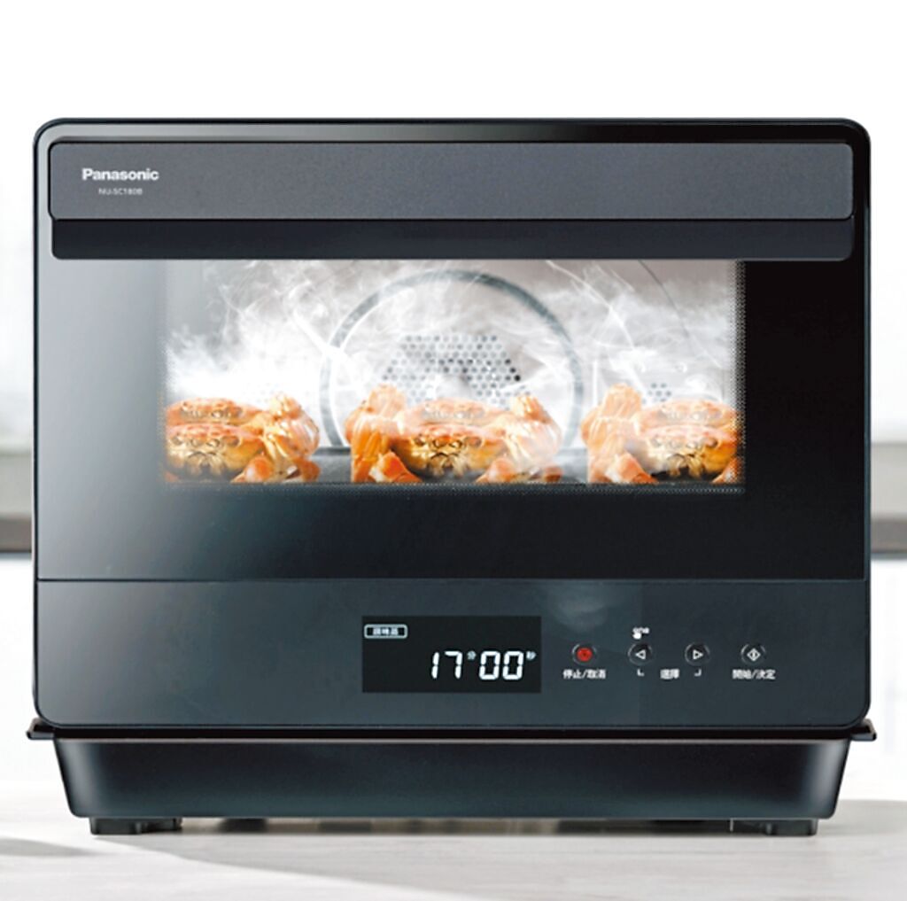 樂天市場的Panasonic蒸氣烘烤爐，原價1萬2900元，特價1萬2255元。（樂天市場提供）
