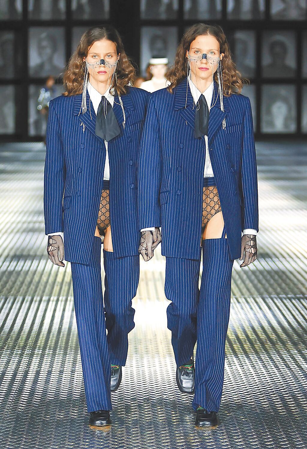 Gucci 2023春夏系列內褲單穿走上伸展台。（Gucci提供）