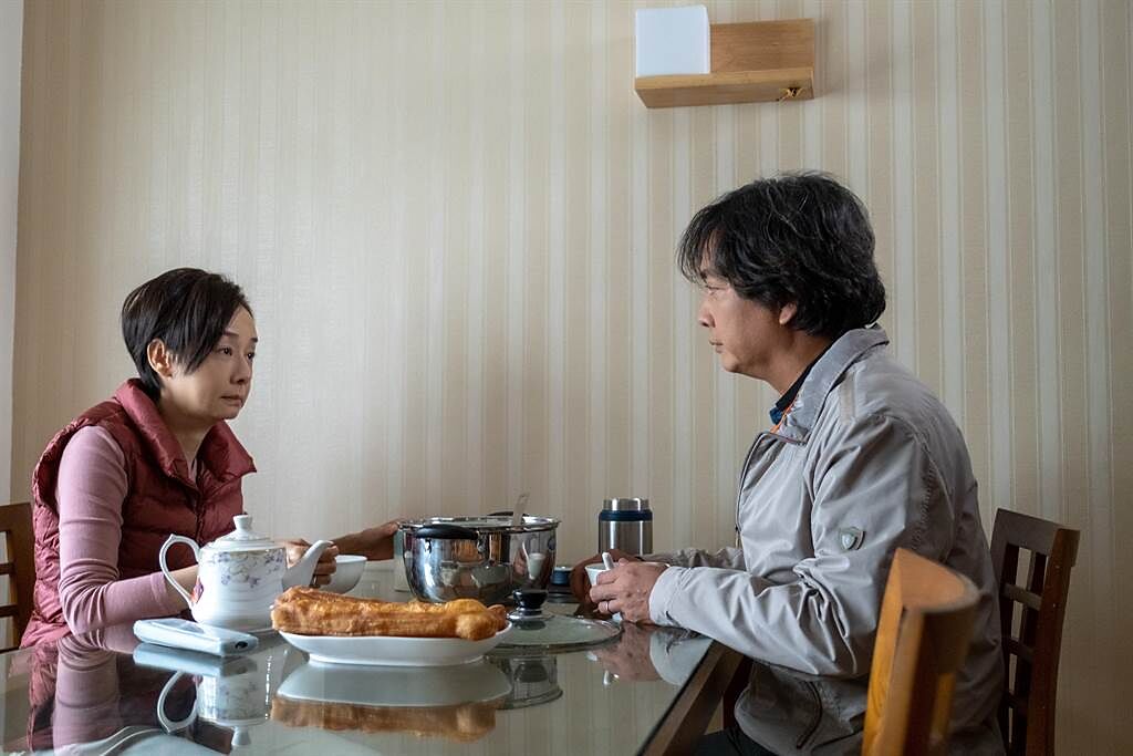 毛舜筠與謝君豪在《過時·過節》中飾演夫妻。（甲上娛樂提供）