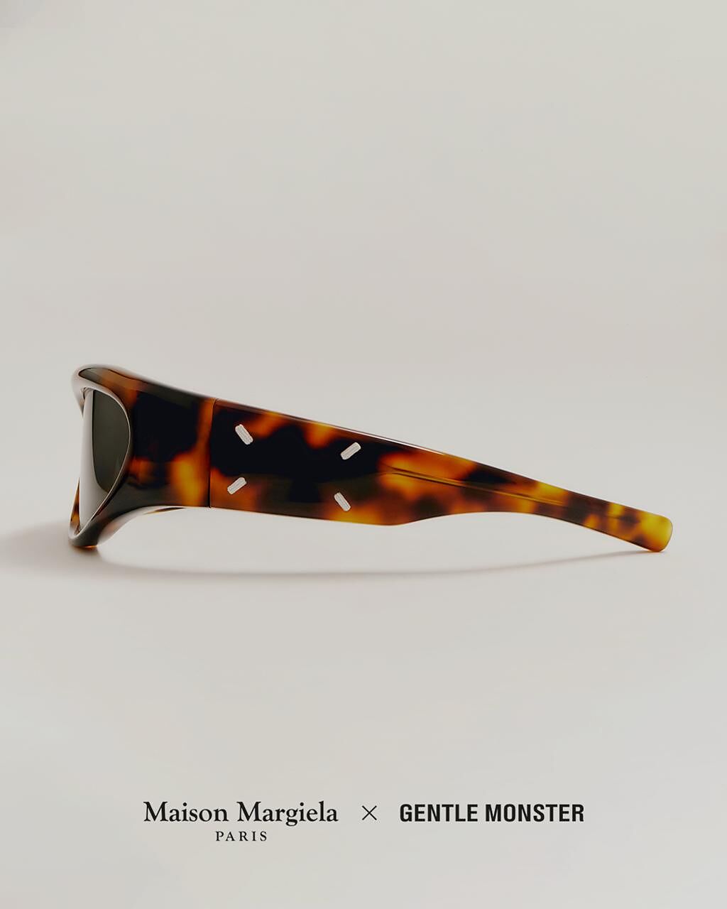Maison Margiela x GENTLE MONSTER ＭＭ003 L2，1萬4400元。（GENTLE MONSTER提供）