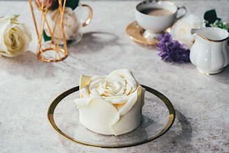 催化甜蜜浪漫 BAC「戀綻玫瑰」白色情人節蛋糕開賣