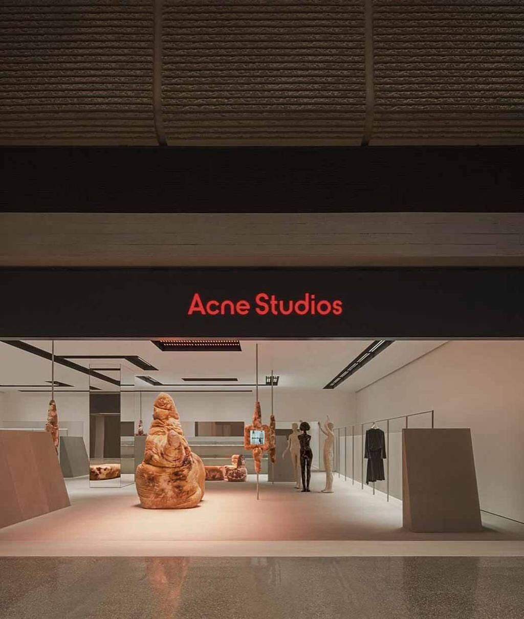 Acne Studios成都門市。（摘自品牌IG）