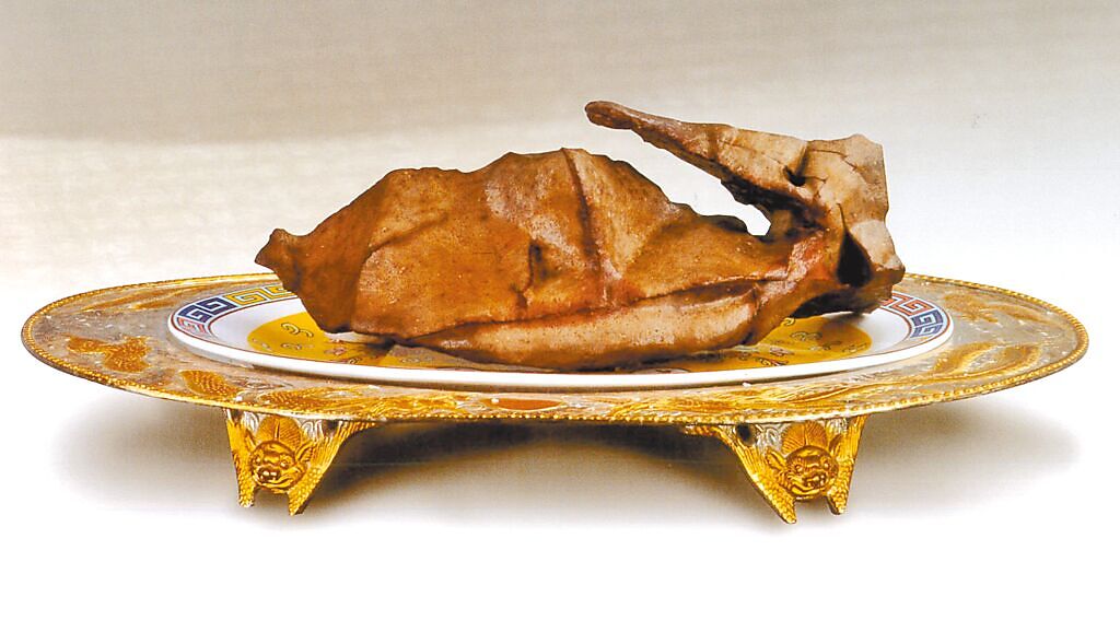 宮廷御宴石《北京烤鴨》。（圖片提供蘇義吉）