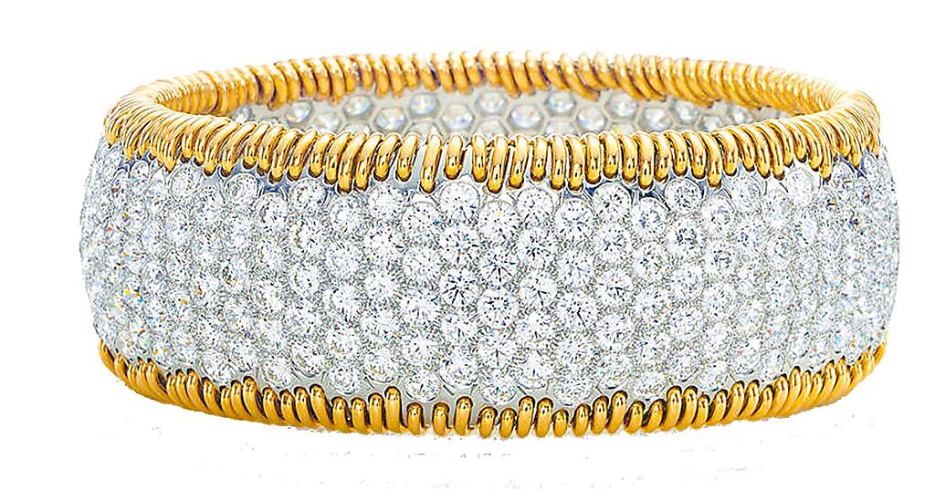 Tiffany & Co. Schlumberger總重逾41.3克拉鑽石手環。（Tiffany & Co.提供）