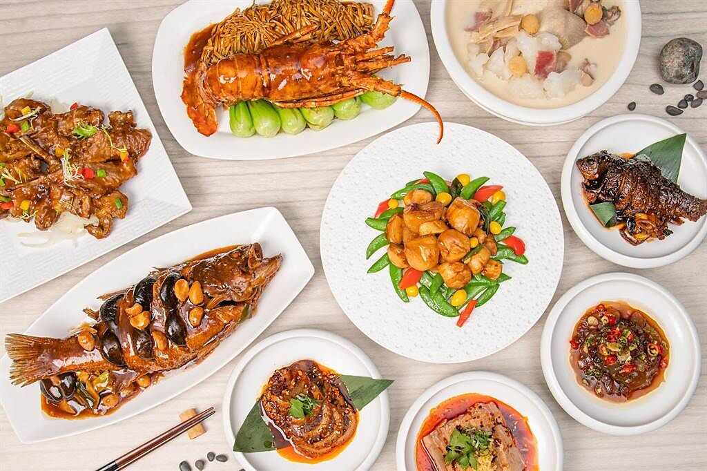 家宴中餐廳推出現省1800元的「御品」6人外帶合菜，共有9道菜品。（凱達大飯店提供）