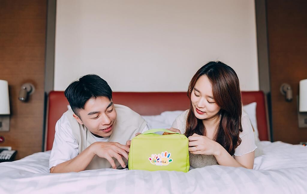 台南遠東香格里拉推出友善環境的「愛旅行．『袋』著走」住房專案。（台南遠東香格里拉提供）